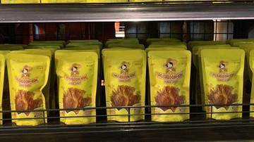 Hebat! Pemuda Ini Raup Omzet Jutaan Rupiah dari Bisnis Jamur Krispi