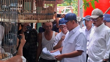 Menteri ATR Tinjau Rumah Warga yang Dipindahkan ke Pagar Laut Bekasi