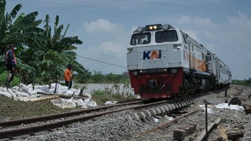 Kondisi Terkini Jalur Grobogan yang Bikin Sejumlah Perjalanan Kereta Dibatalkan