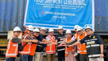 Kelapa Sedang Naik Daun, UMKM Ini Tembus Ekspor Perdana ke China