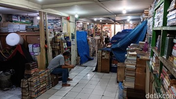 Surga Buku Bekas di Jakarta Pusat Kini Sunyi Senyap