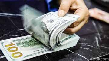Dolar AS Tekuk Rupiah ke Level Rp 16.500