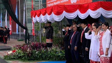 Jadi Pembina Upacara di Kemenkop, Budi Arie Bicara Kado Terindah HUT RI ke-80