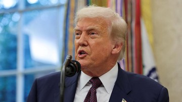 Trump Hapus Bantuan Energi Surya Rp 114 T untuk Warga Miskin AS