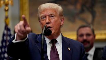 Penetapan Tarif Trump Bikin Pasar Global Porak-poranda