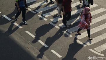 Urusan Daya Beli, Kelas Menengah RI Butuh Pertolongan!