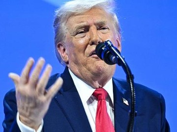 Efek Trump ke Bitcoin Memudar, Pencalonan Ketua The Fed Ikut Menekan