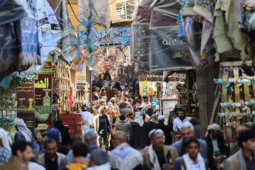 Suasana Ramadan di Pasar Tua Sanaa Yaman
