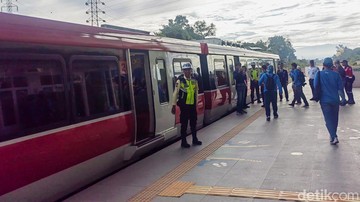 Proyek Kereta Sumatera, Kalimantan dan Sulawesi Jadi Prioritas Pemerintah