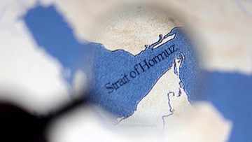 Iran Buka Penuh Selat Hormuz, Blokade AS Masih Membayangi