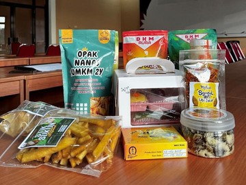 Kisah Ibu-ibu Sukses Rintis UMKM dari Modal Terbatas & Pelatihan Finansial