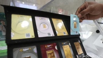 Harga Emas Ambles Rp 5.000 per Gram Hari Ini